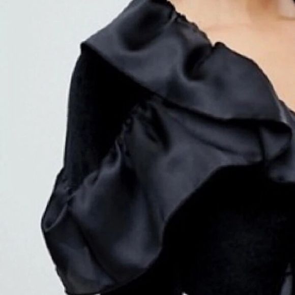 RIVER ISLAND Black Velvet Bodysuit 6 - Picture 13 of 15